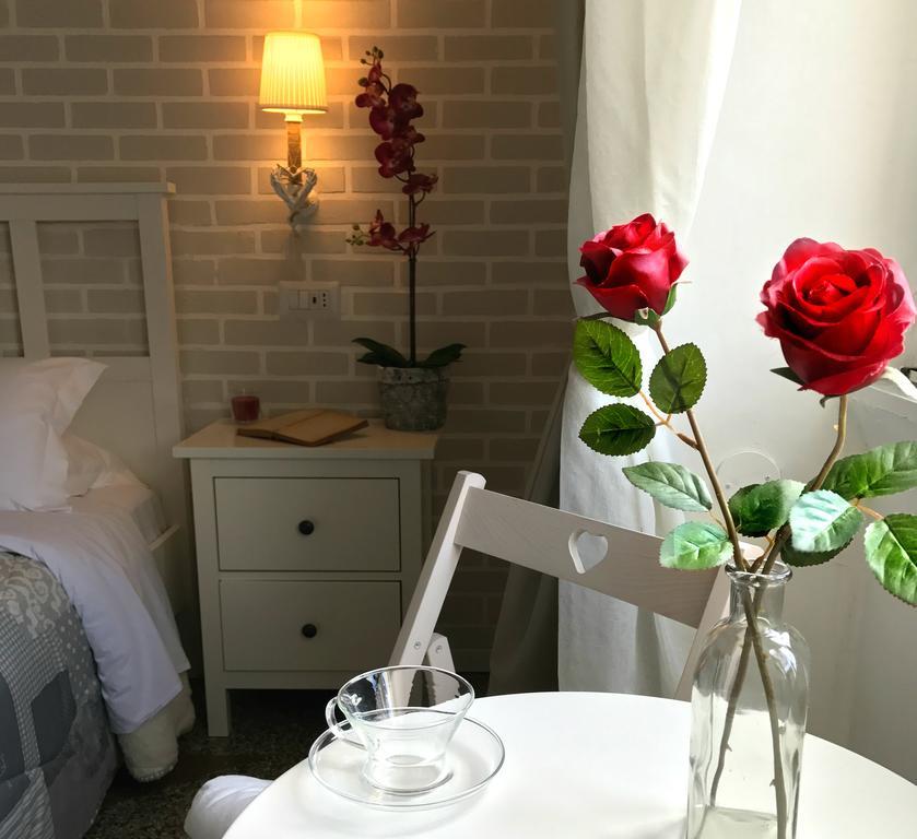 Moonlight Inn Guesthouse روما المظهر الخارجي الصورة