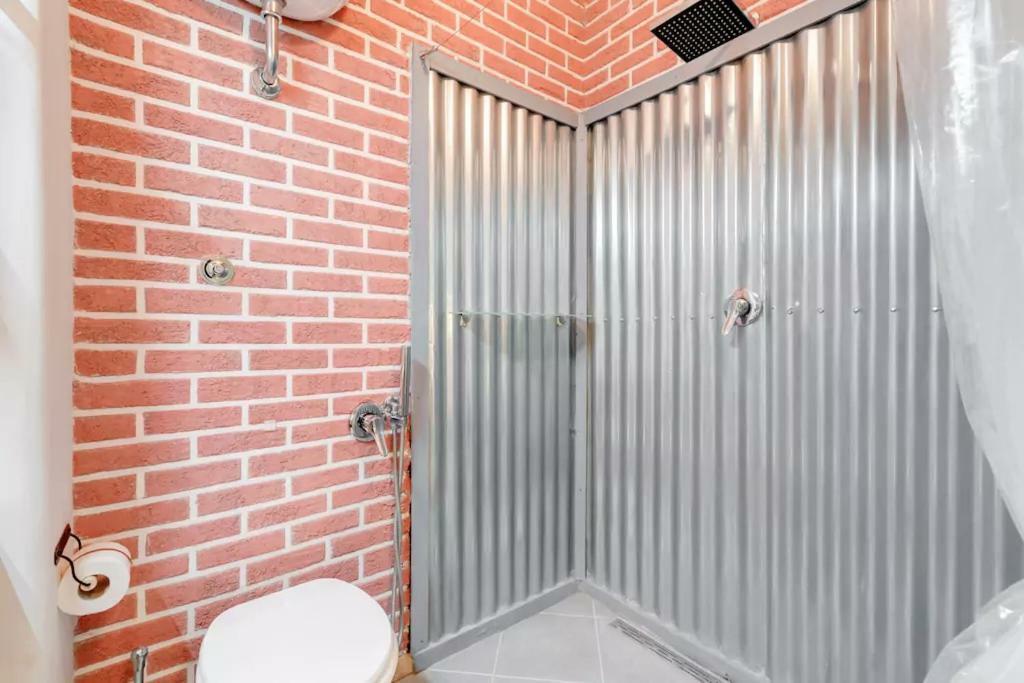 Moonlight Inn Guesthouse روما المظهر الخارجي الصورة